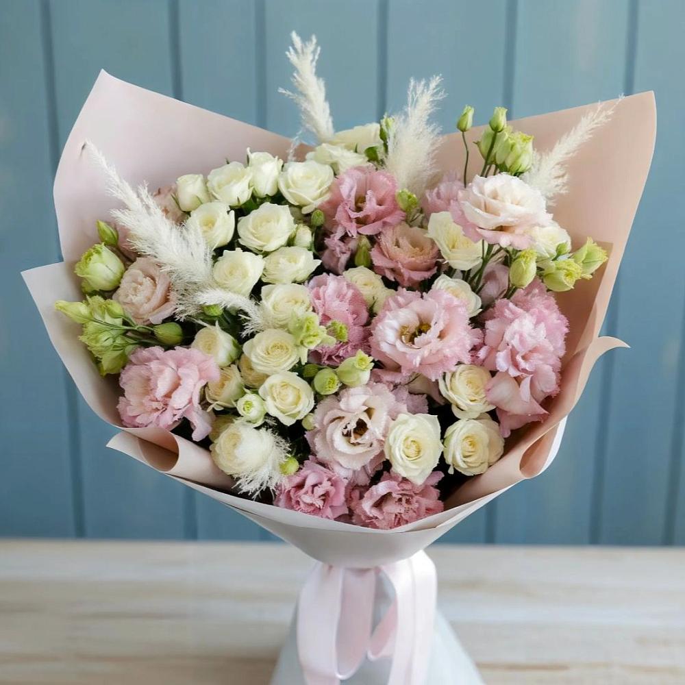 Букет цветов из: Альстромерии и Розы в Куршаве