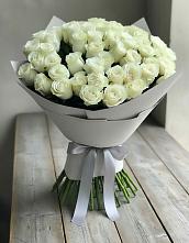 Букет 35 Белых роз в Куршаве