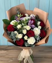 Букет цветов из:  Розы и Альстромерии #REPLACE_PRED# Куршаве