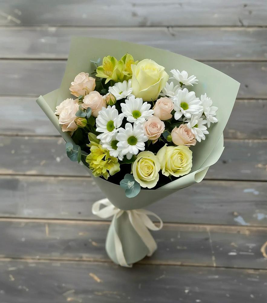 Букет цветов из: Альстромерии, Розы и Хризантемы в Куршаве