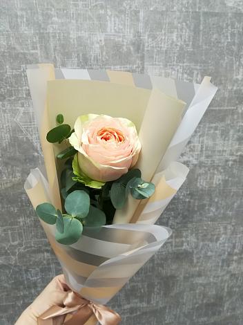 Букет цветов из: Розы в Куршаве