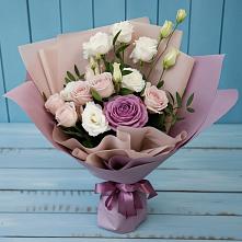 Букет цветов из:  Розы и Лизиантусы в Куршаве