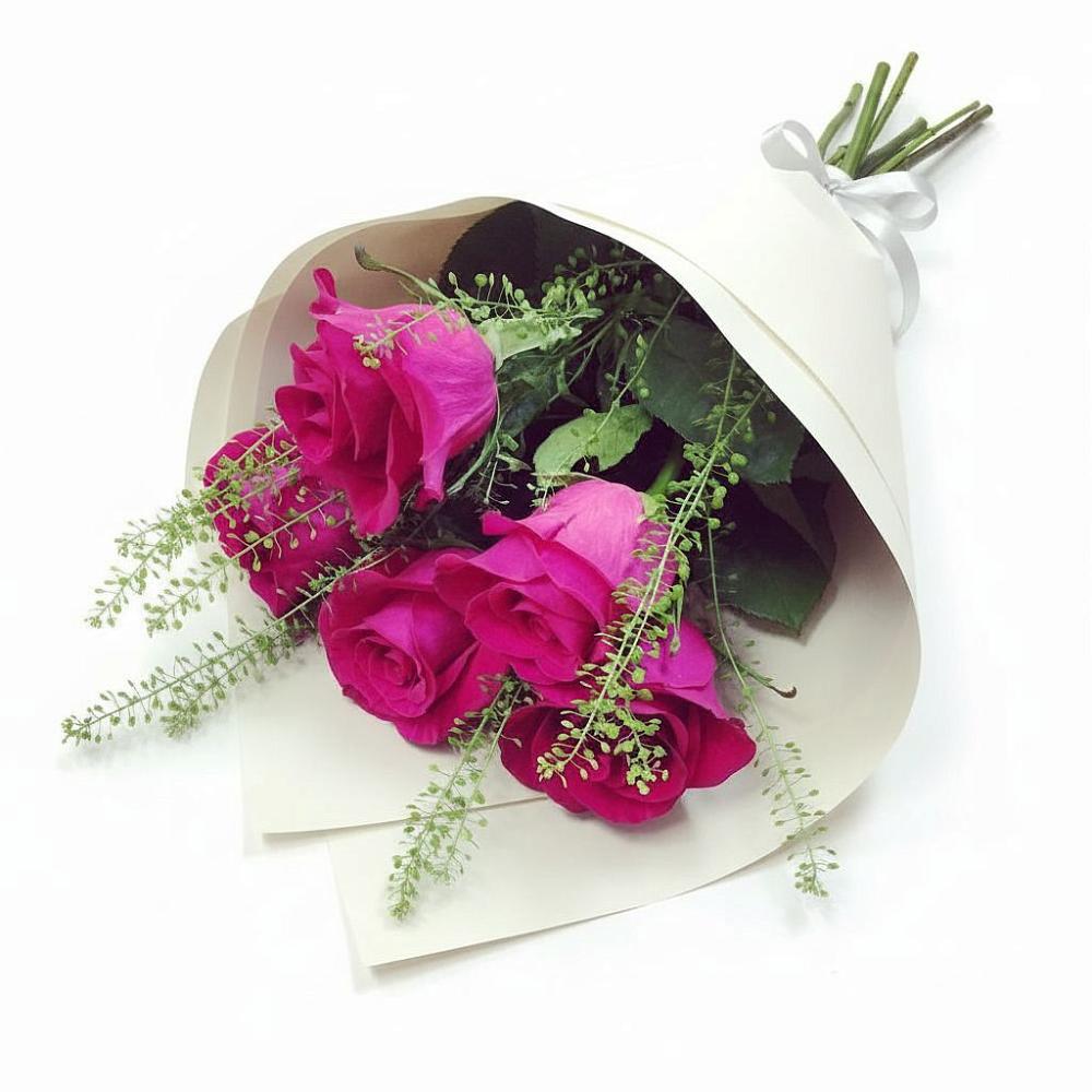 Букет цветов из: Розы в Куршаве