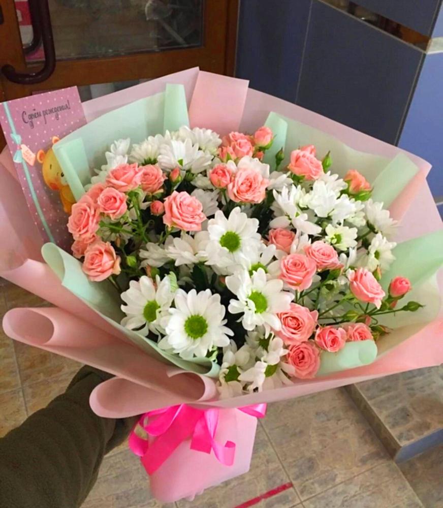 Букет цветов из: Розы и Хризантемы в Куршаве