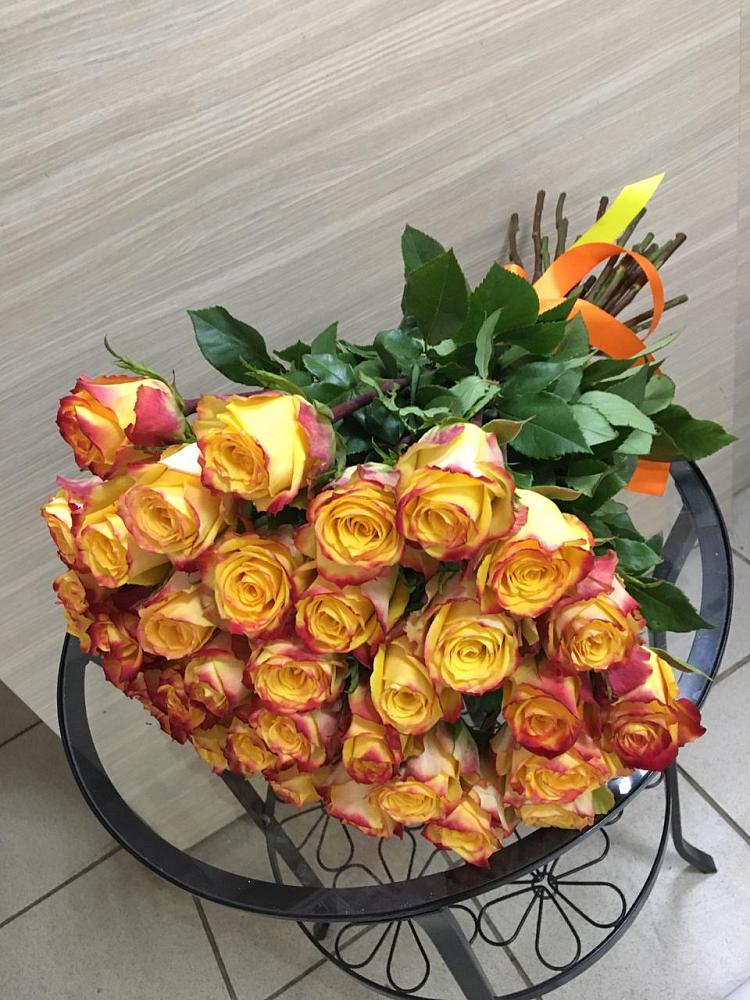 Букет Желтые розы в Куршаве