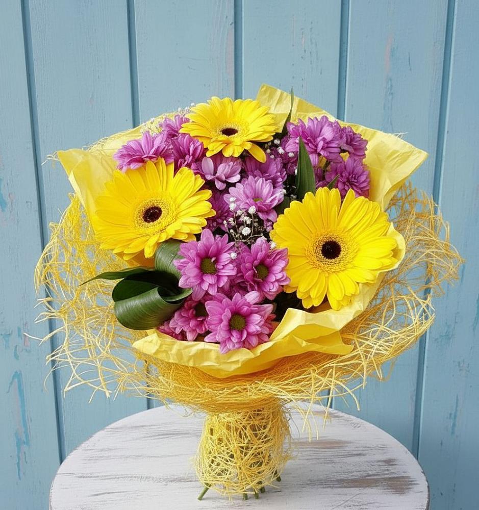 Букет цветов из: Хризантемы и Герберы в Куршаве