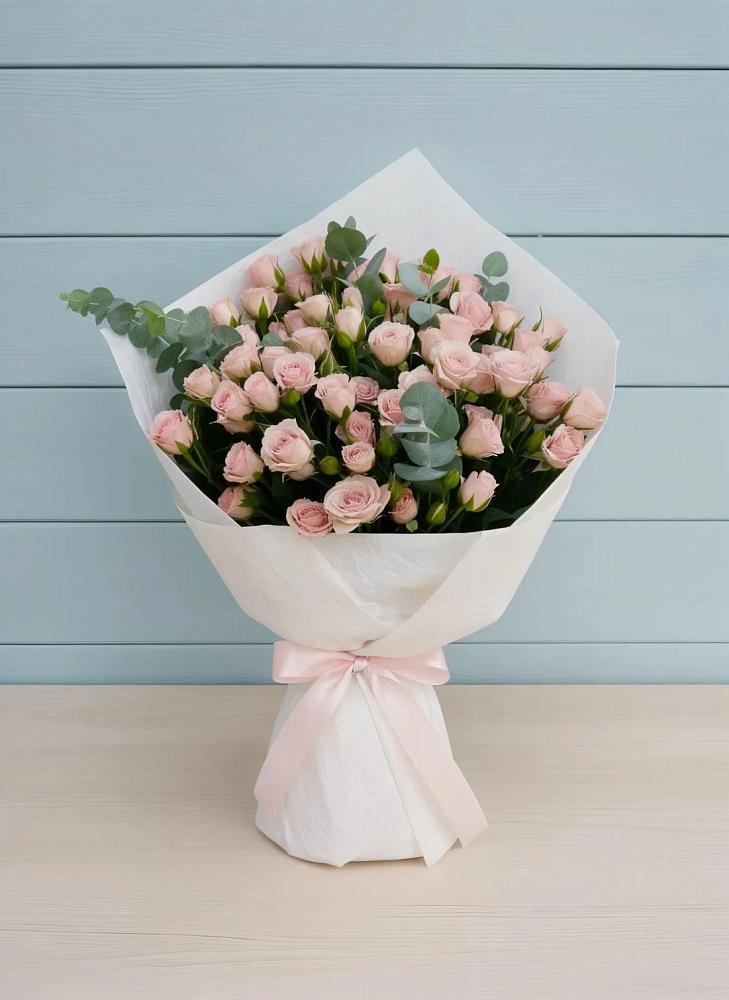 Букет цветов из: Розы в Куршаве