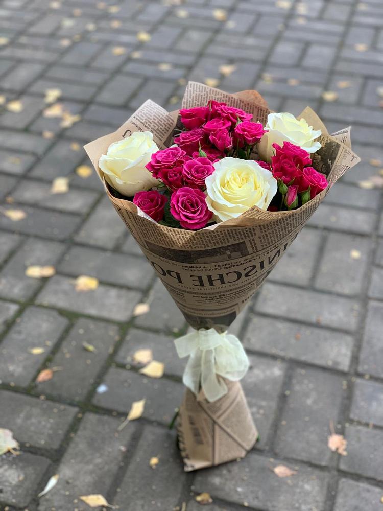 Букет цветов из: Розы в Куршаве