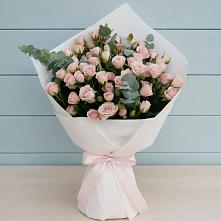 Букет цветов из:  Розы #REPLACE_PRED# Куршаве