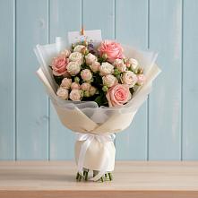 Букет цветов из:  Розы в Куршаве
