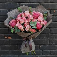 Букет цветов из:  Розы в Куршаве